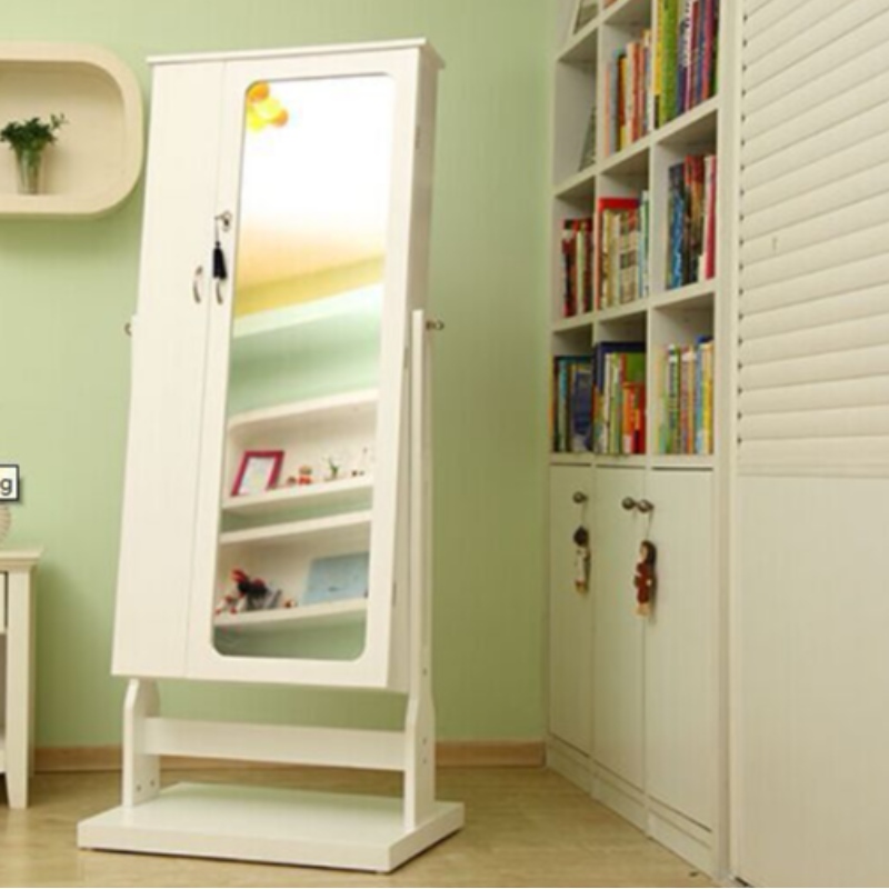 يقف مجوهرات Armoire