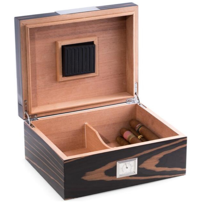 سيجار HUMIDOR